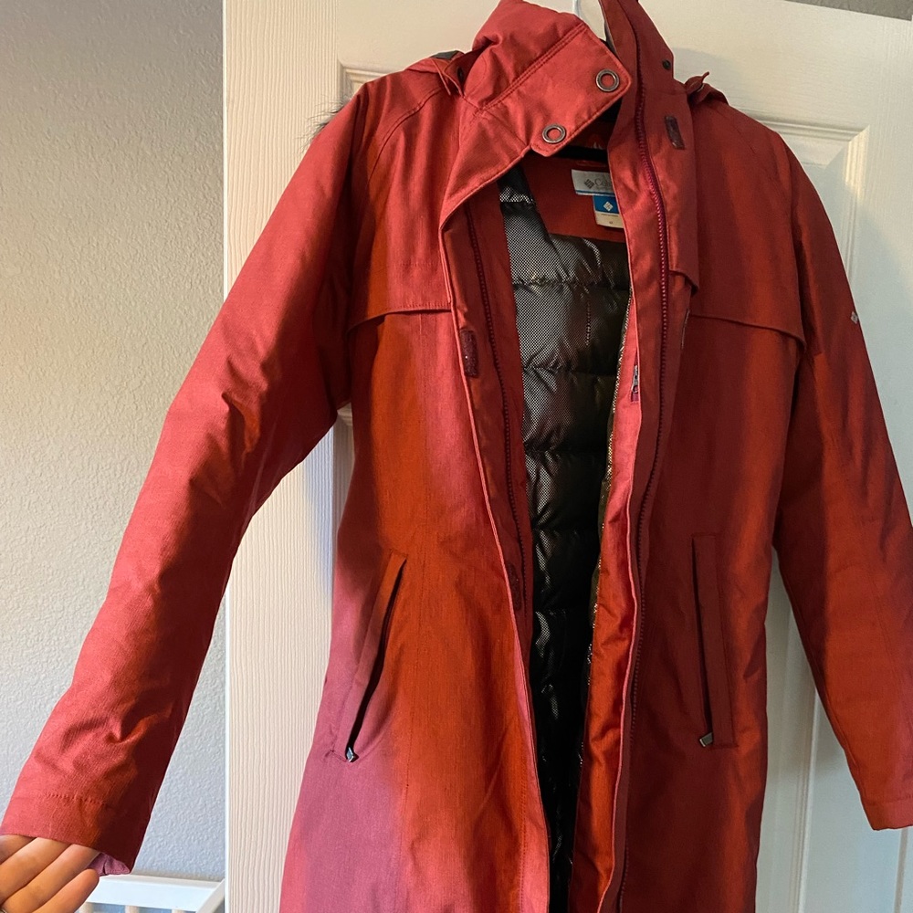 Medium Columbia Omni-heat Red Down Parka